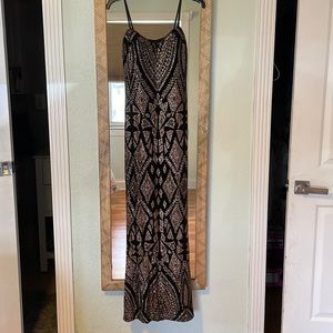 Womens full length strapless formal dress